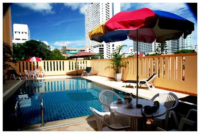 Soi2Inn Pattaya Exteriér fotografie